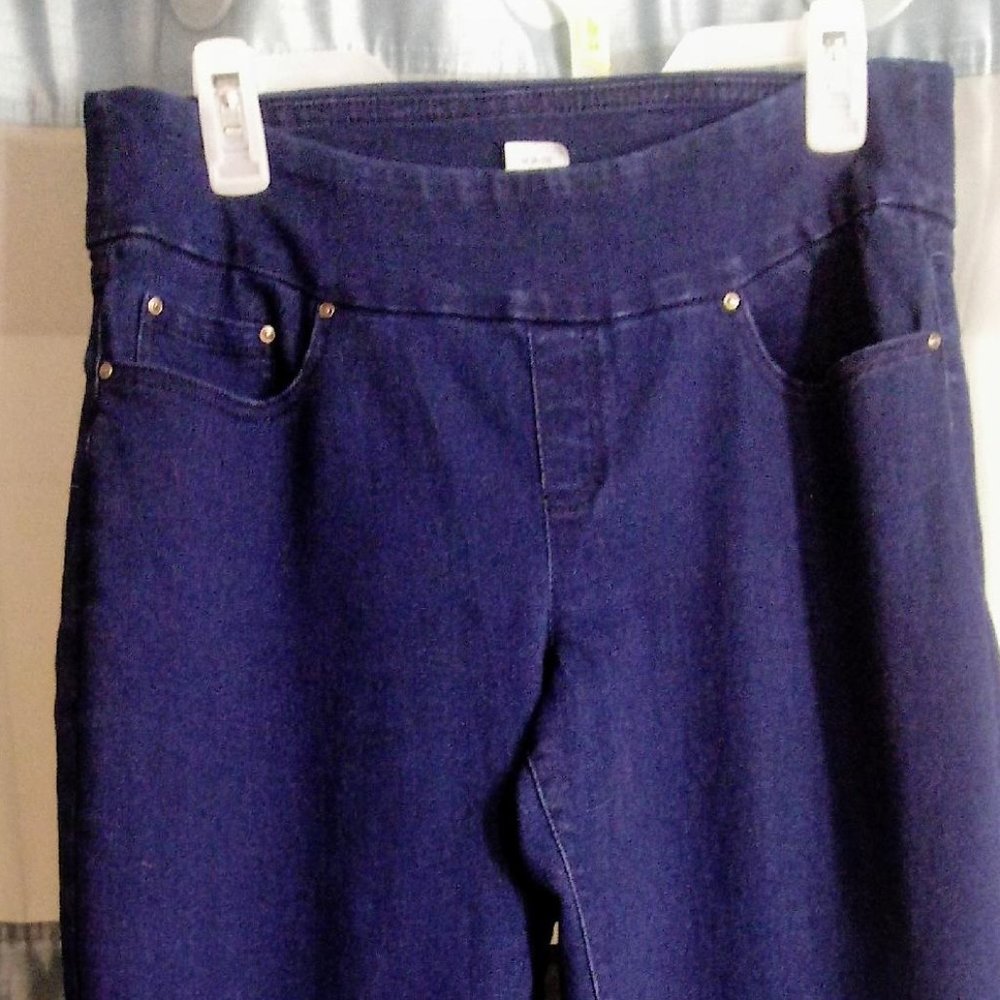 Time and Tru pull on waist womens jeans